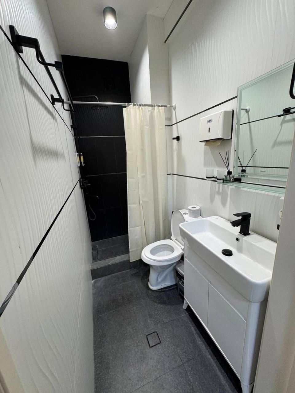 Istanbul Hotel Taschkent Exterior foto